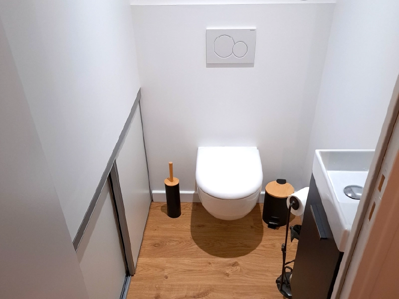 plombier les garennes sur loire wc julien perrai 1